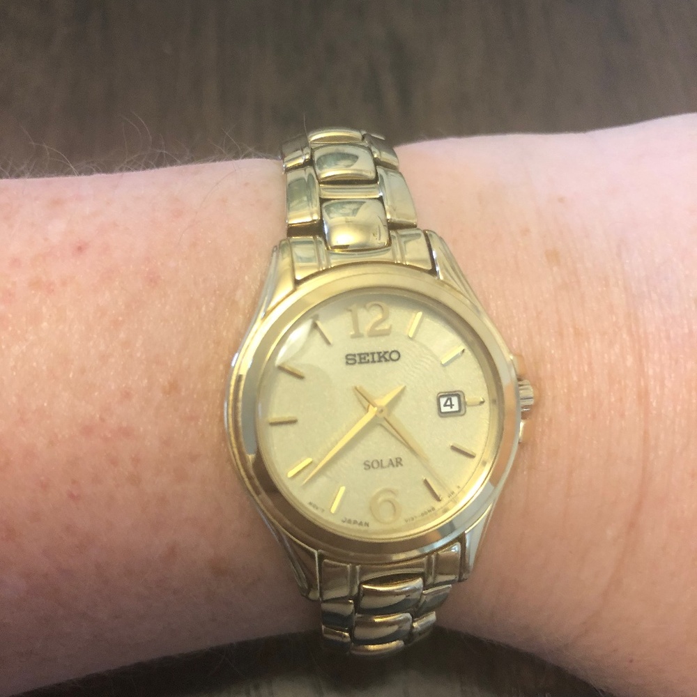 Gold-tone Seiko Women's Wristwatch